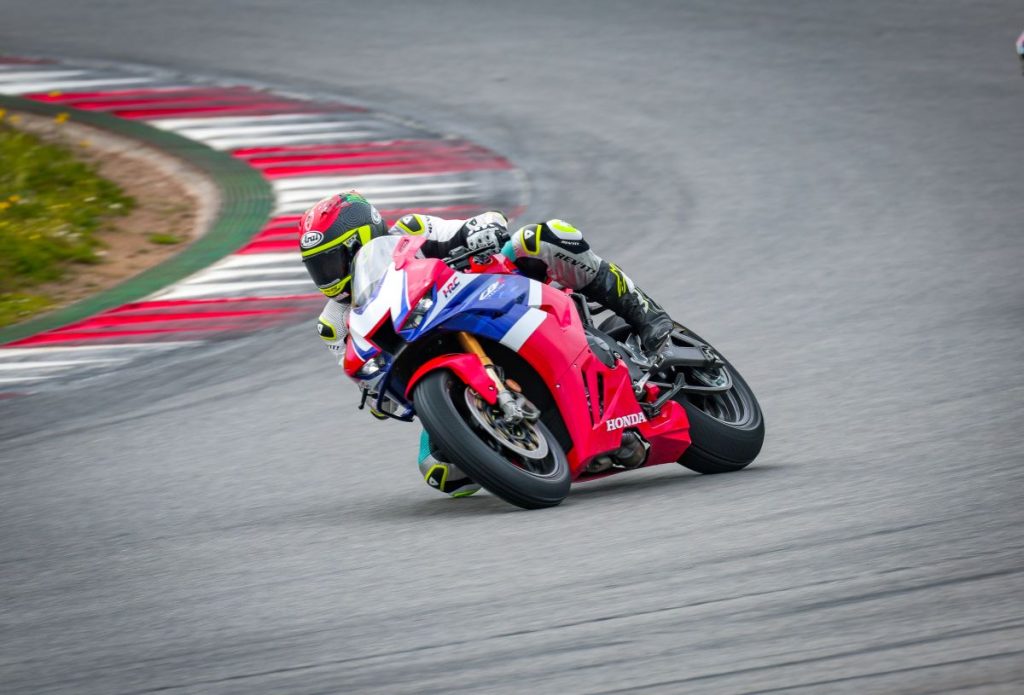 Prova Honda cbr600rr e Fireblade SP