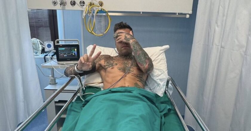 Fedez dimesso: la mamma rassicura i fan dopo il ricovero a Brindisi