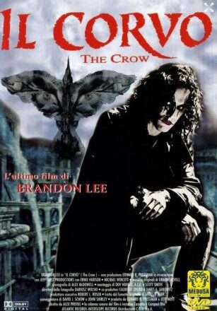 Il Corvo “The Crow” torna sul grande schermo: un remake senza armi vere per garantire la sicurezza sul set