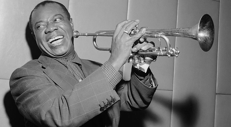 Louis Armstrong: Il genio del jazz che ha trasformato la musica