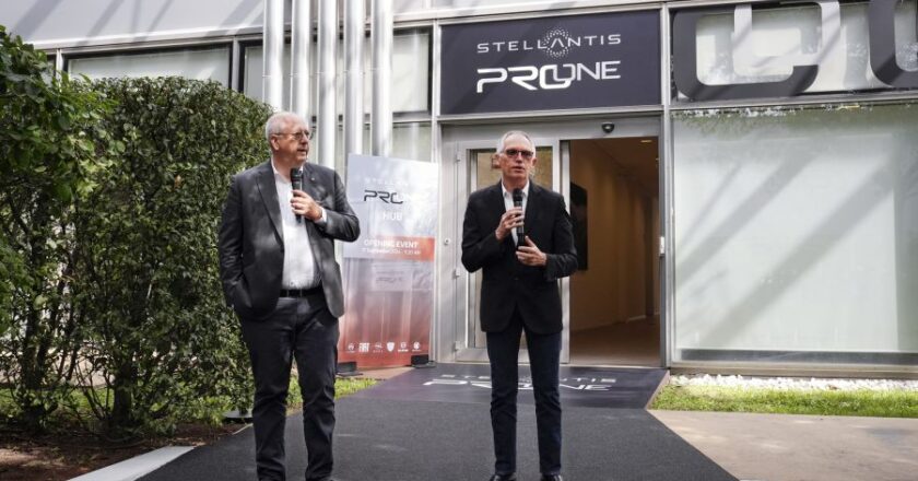 Stellantis Pro One inaugura hub globale veicoli commerciali a Mirafiori