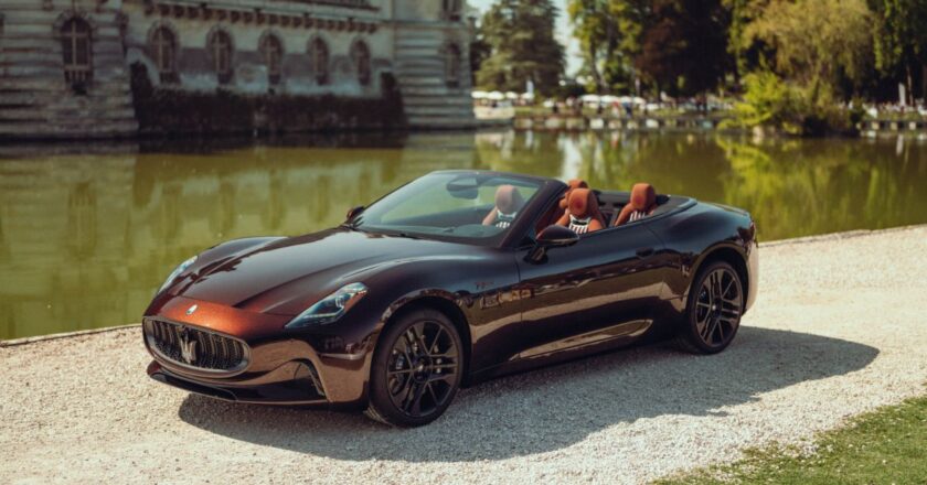 Maserati GranCabrio Folgore Tignanello allo Chantilly Arts Elegance