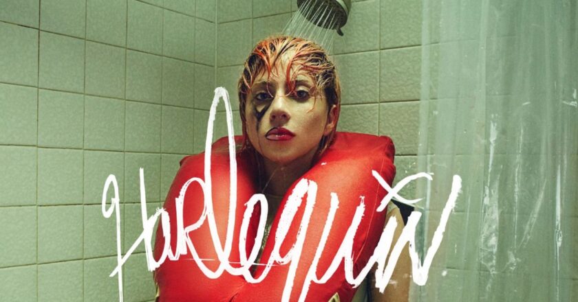 Lady Gaga annuncia l’uscita dell’album “Harlequin”