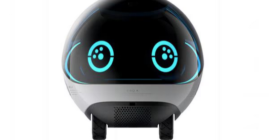 Ebo X, il robot domestico che unisce Alexa e ChatGPT